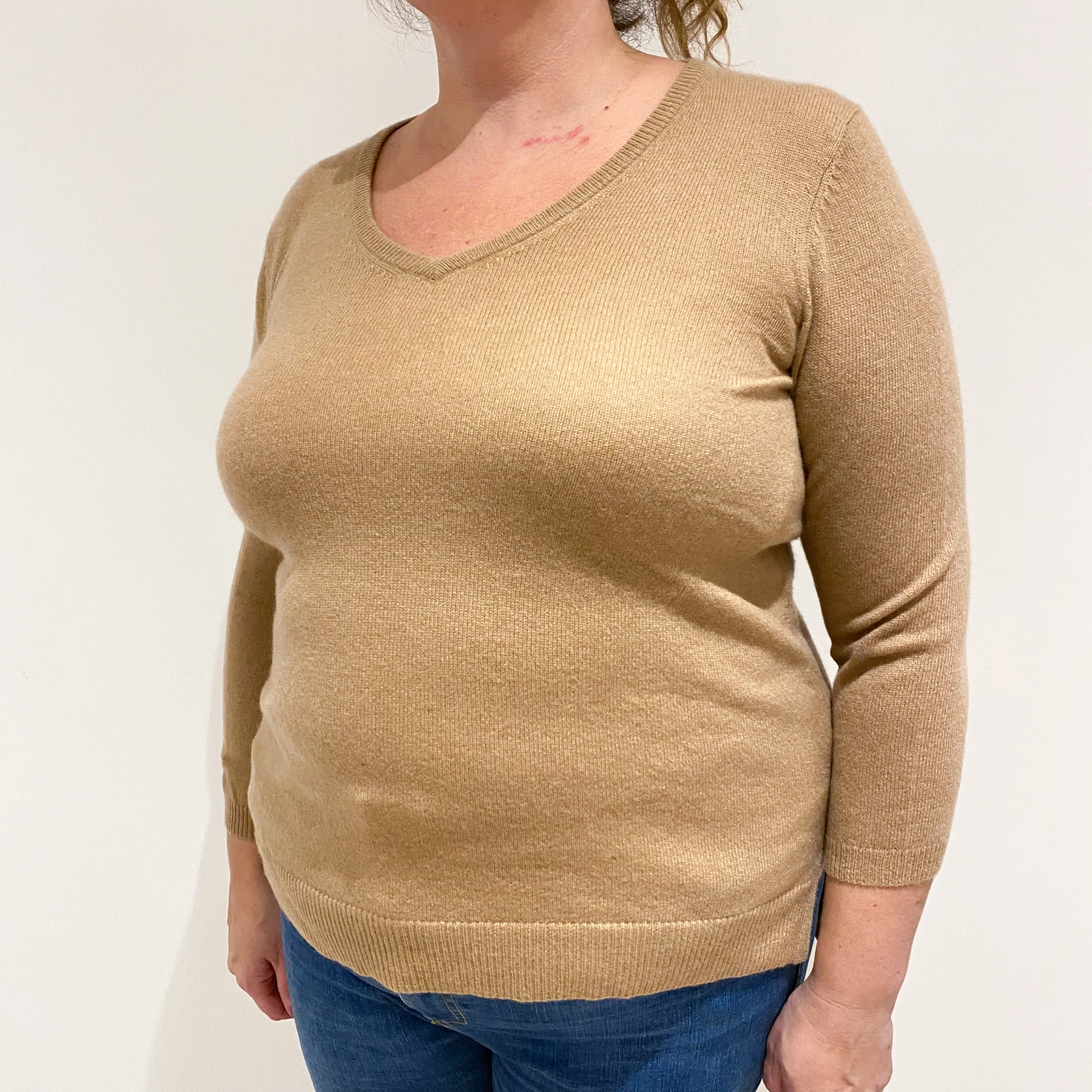 Butterscotch Brown 3/4 Sleeved Cashmere V-Neck Jumper Extra Large