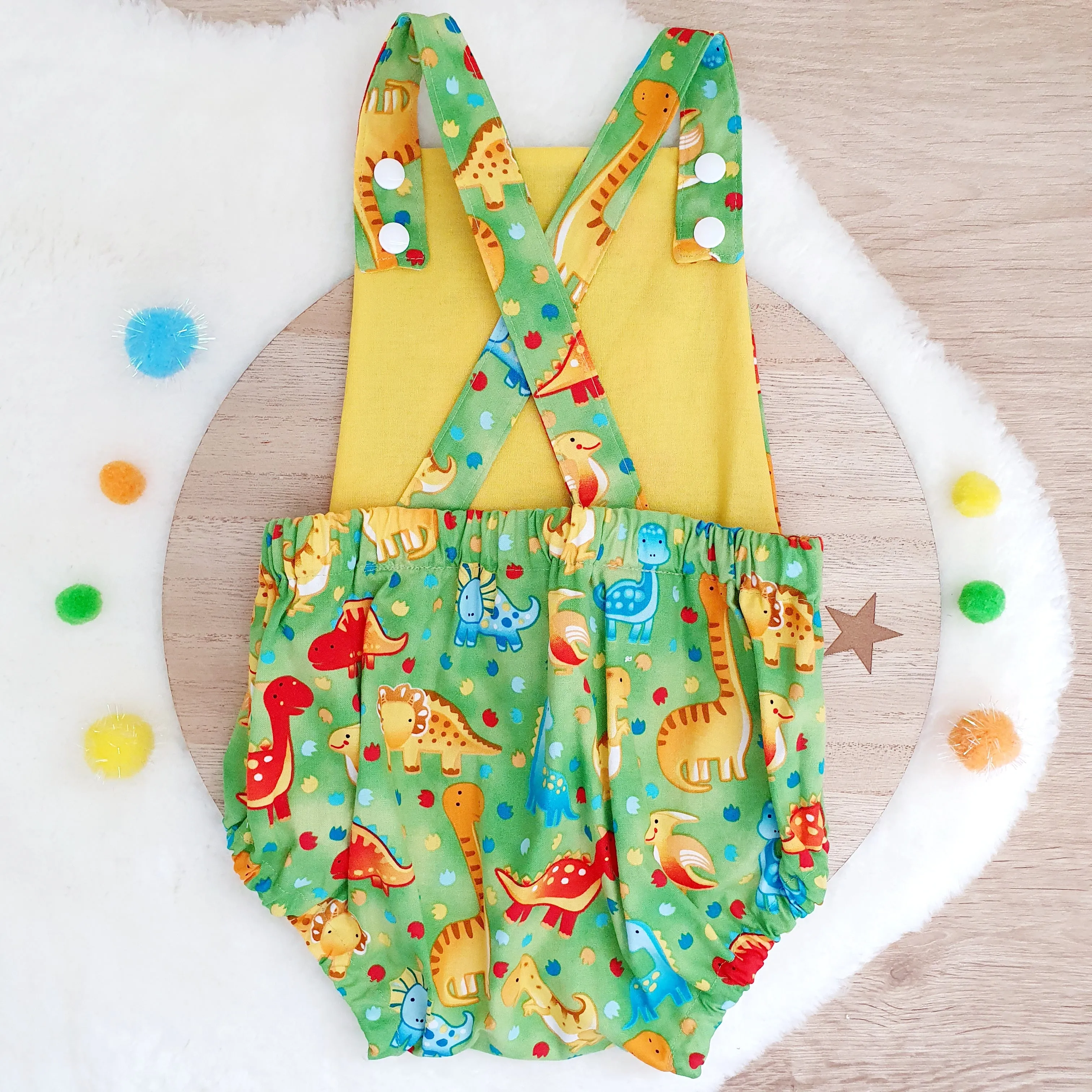 DINOSAURS print Baby Romper, Size 1