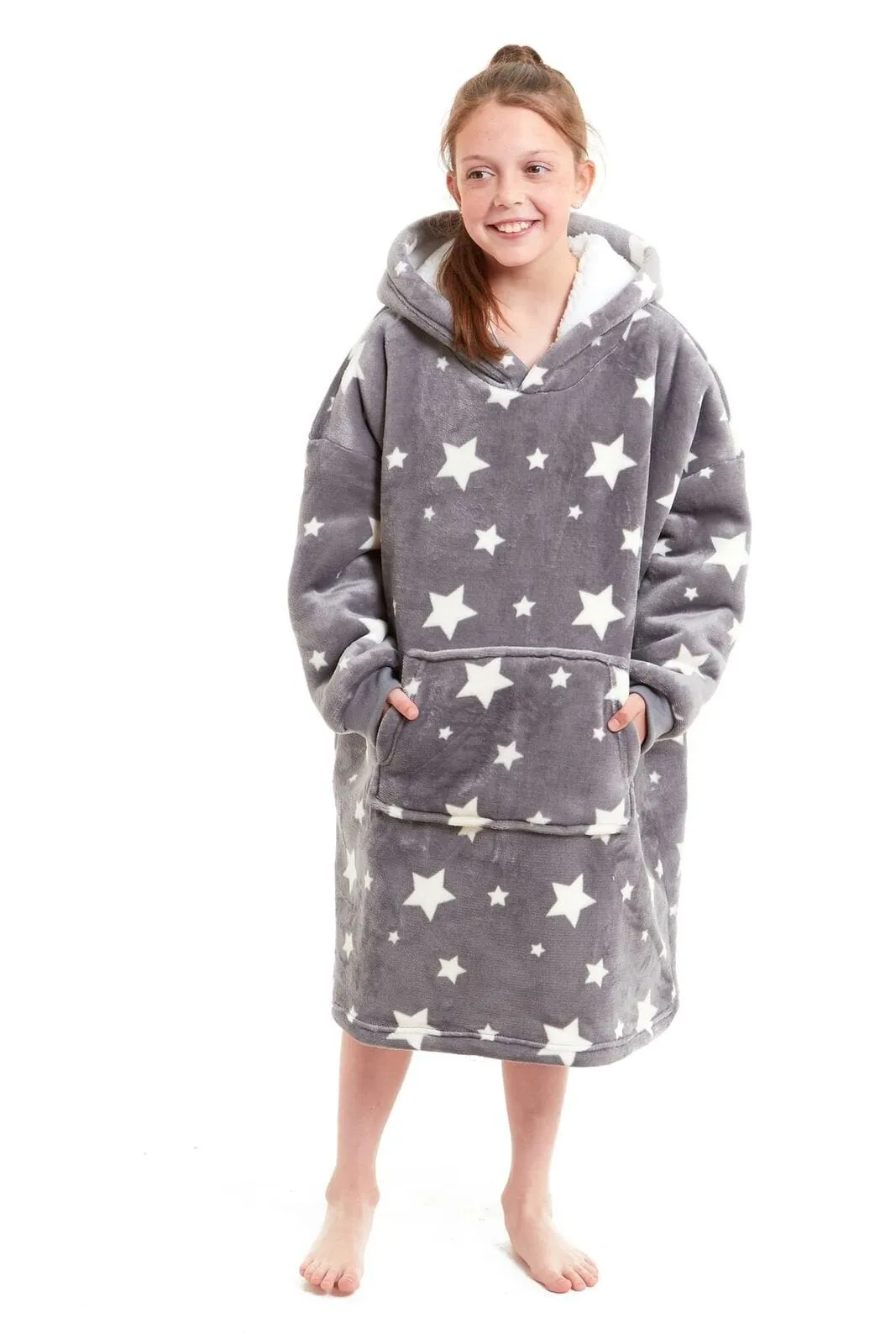 Kids Oversized Hooded Fleece Blanket Ultra-Soft Sherpa Fur with Elastic Cuffs and Double Pocket for Ages 8-15 by Daisy Dreamer