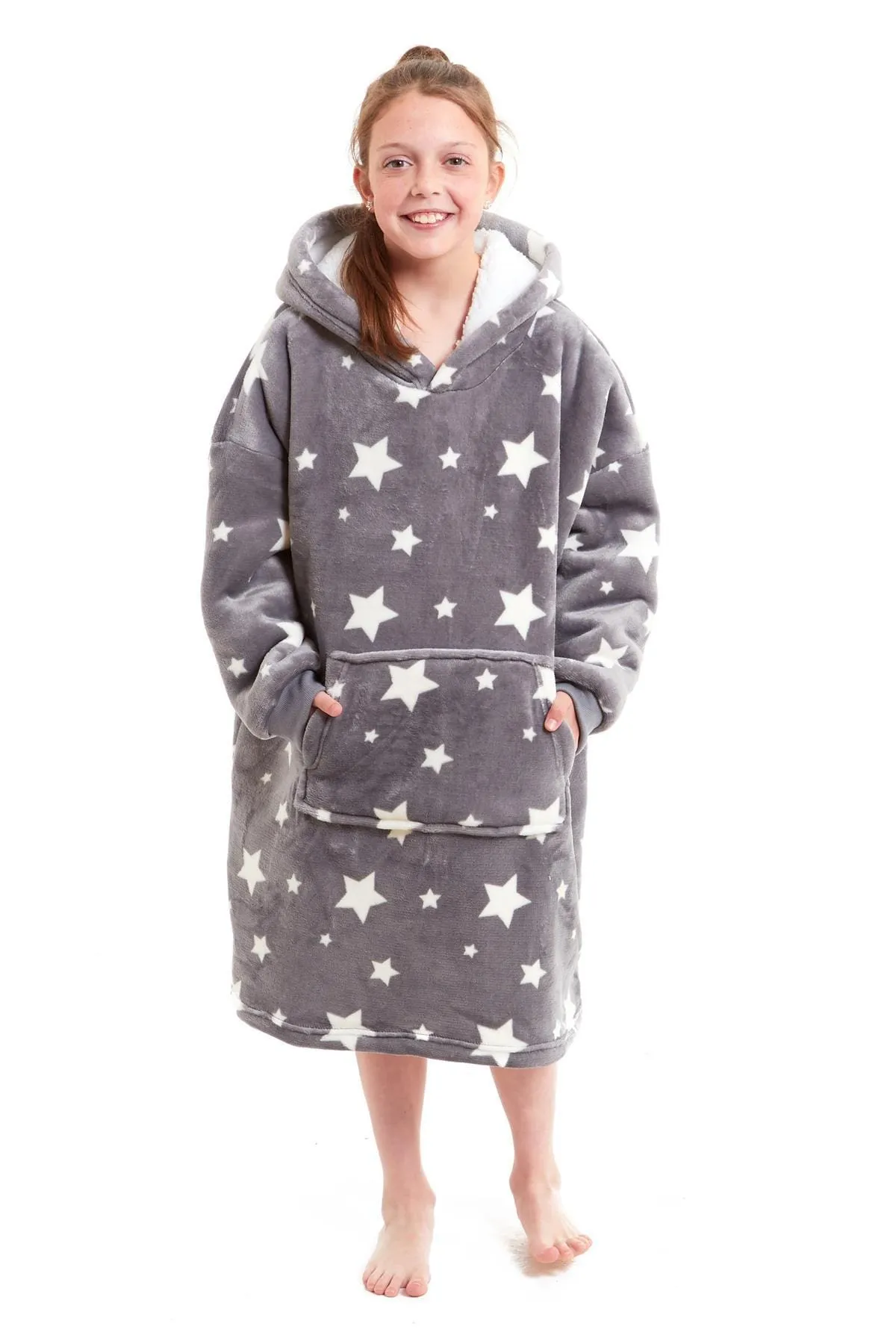 Kids Oversized Hooded Fleece Blanket Ultra-Soft Sherpa Fur with Elastic Cuffs and Double Pocket for Ages 8-15 by Daisy Dreamer