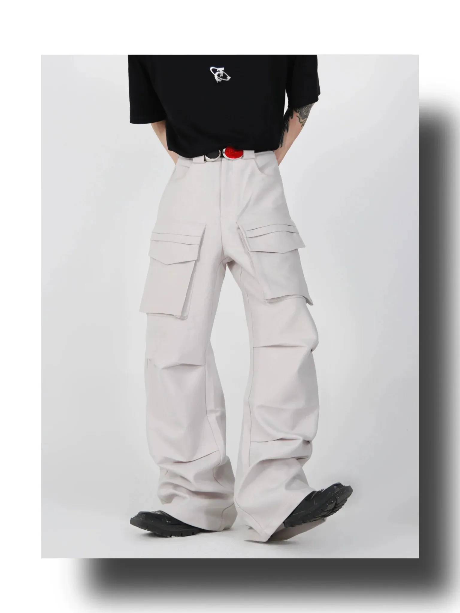 Loose Straight Cargo Pants with Multi Large Pockets and Pleated