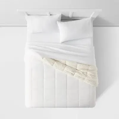 Open Box - Full/Queen Sherpa Washed Microfiber Comforter White - Room Essentials