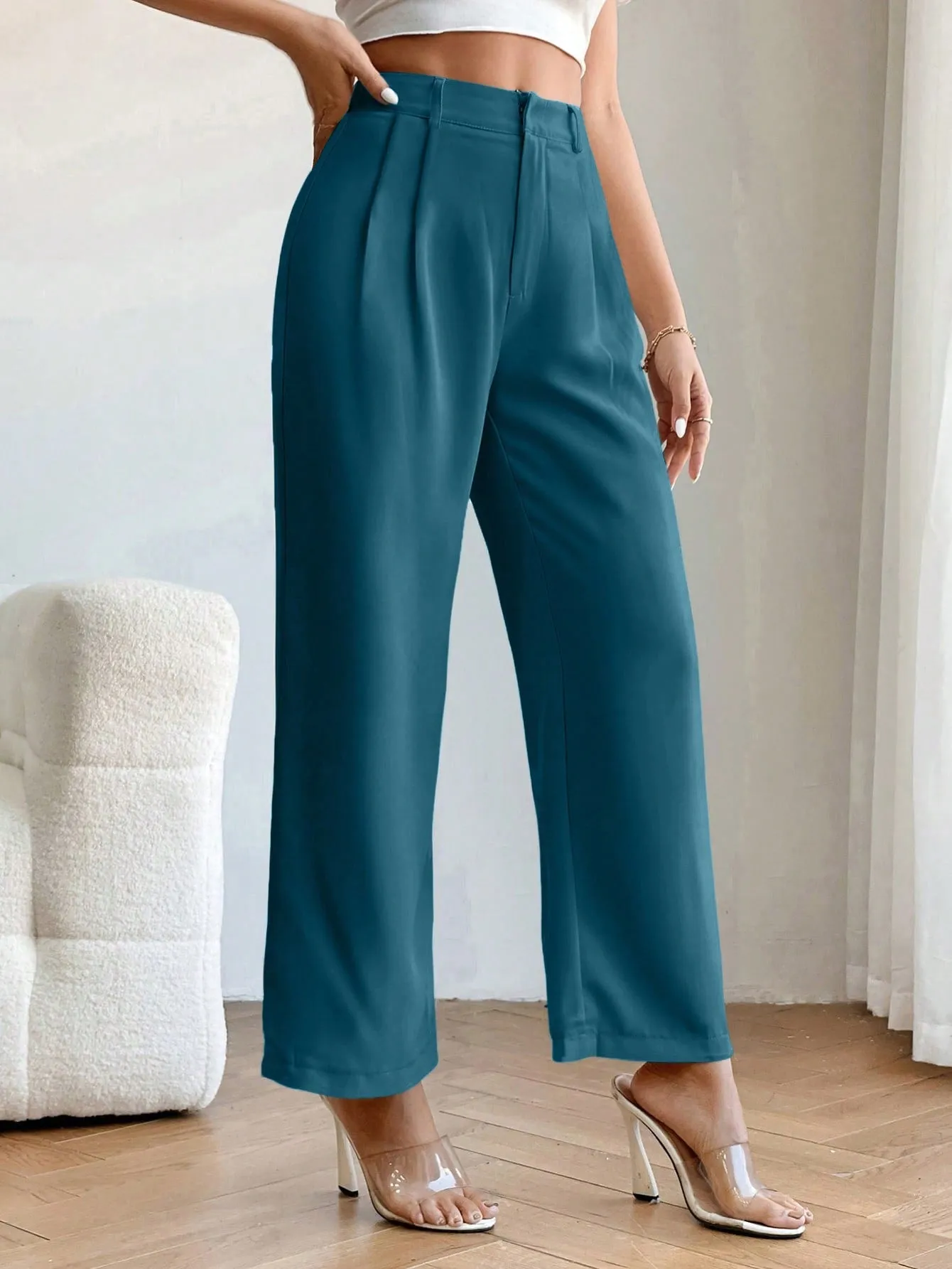 PETITE High Waist Plicated Detail Straight Leg Pants