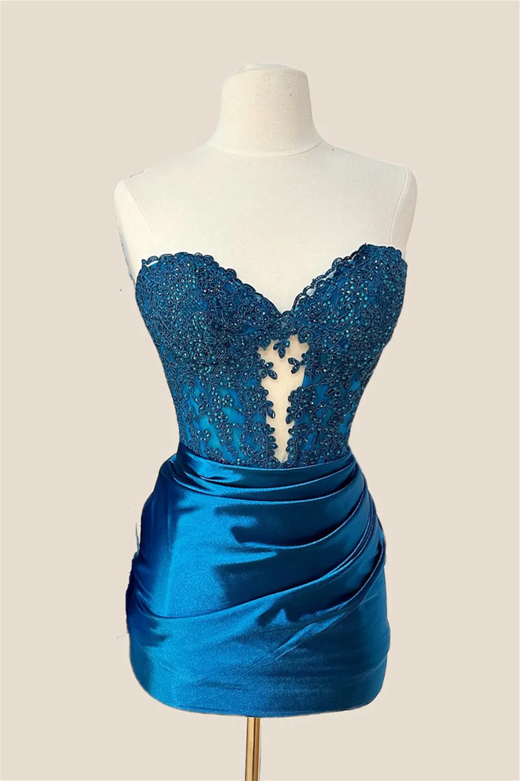 Strapless Blue Appliques Ruched Bodycon Short Dress